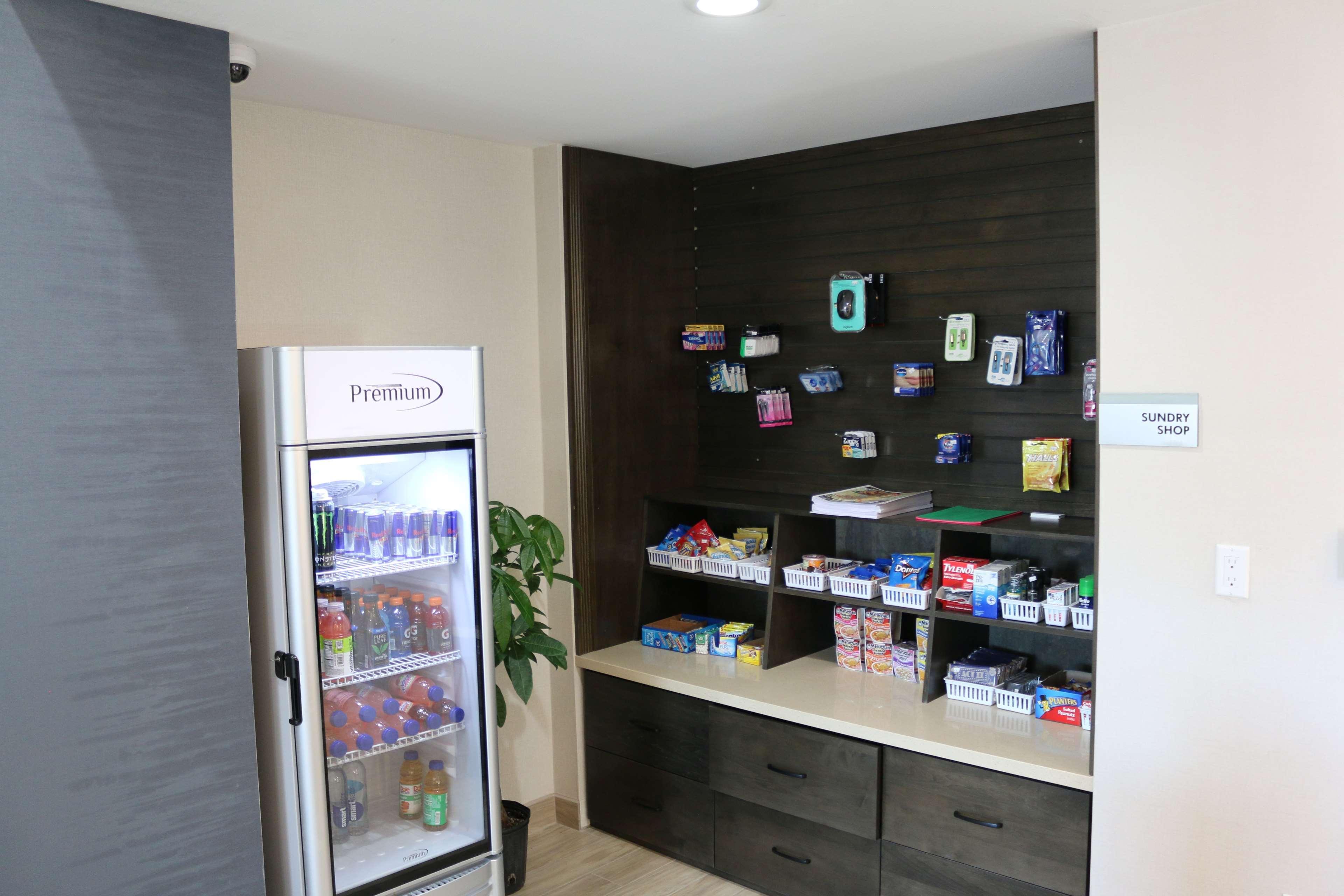新巴斯托贝斯特韦斯特Plus套房酒店 外观 照片